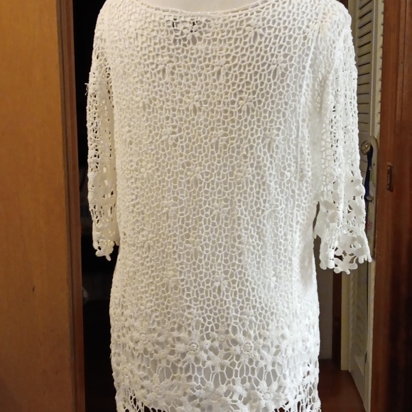 Plus cj banks white lined crochet top 1x - Picture 4 of 7
